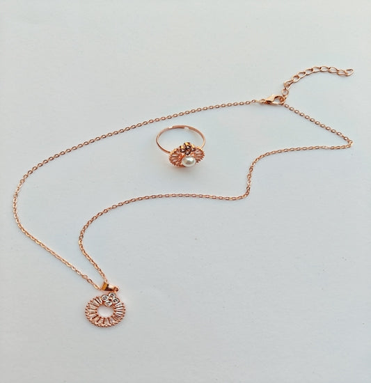 Rose Gold-toned Floral Pendant & Ring Set with Intricate Circular Design